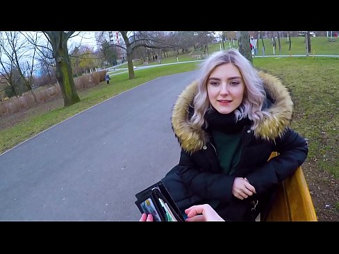 ❤️ Prehltne cudzincovo horúce semeno za peniaze - fajčenie v parku Eva Elfie ❤️ Sex video na nás sk.kassavrn.ru ☑